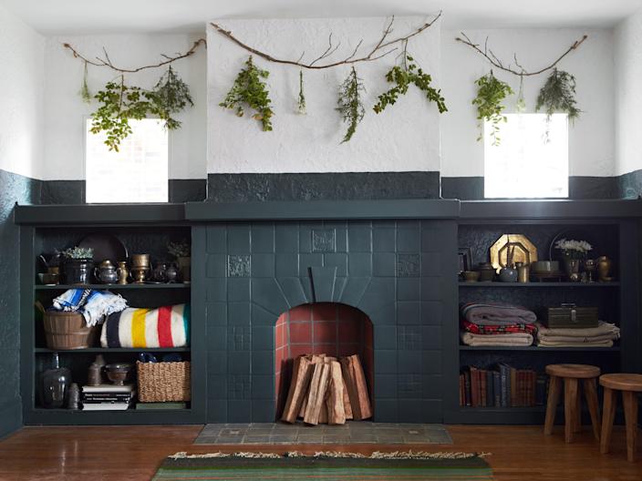 Leanne and Steve Ford&#39;s renovated black fireplace